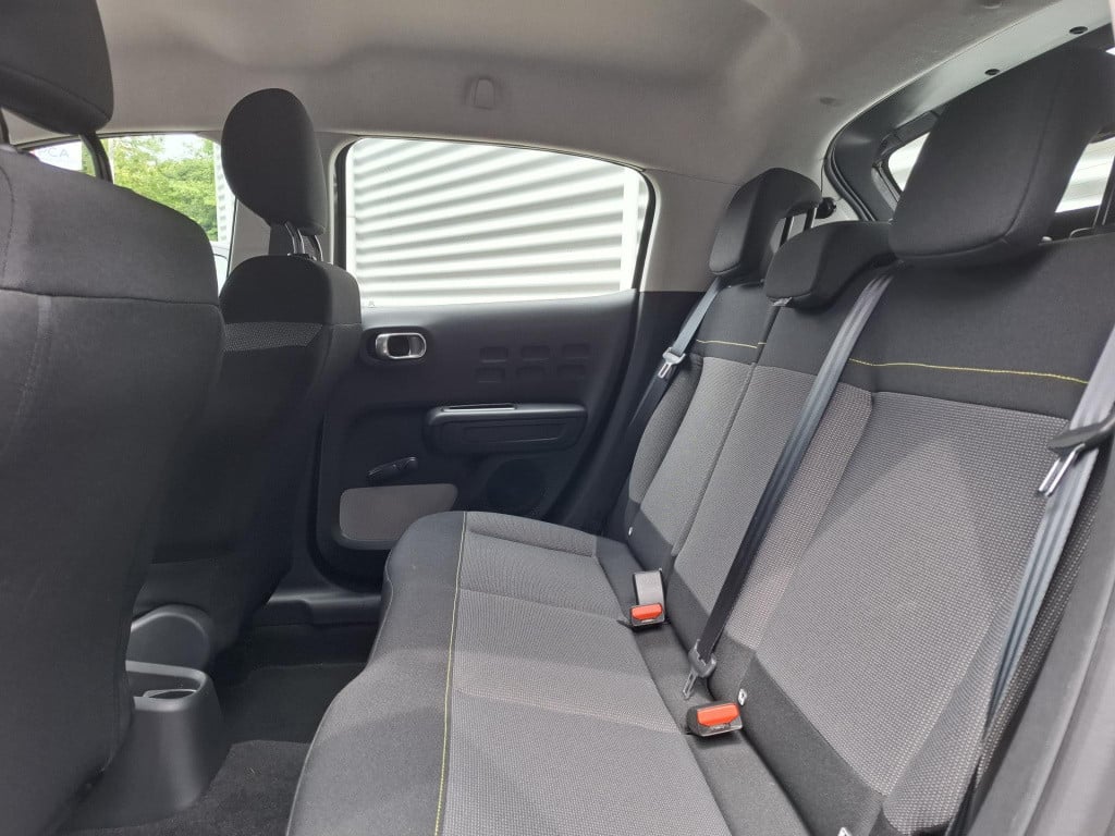Citroen C3 1.2 feel 82 pk nav/clima/park