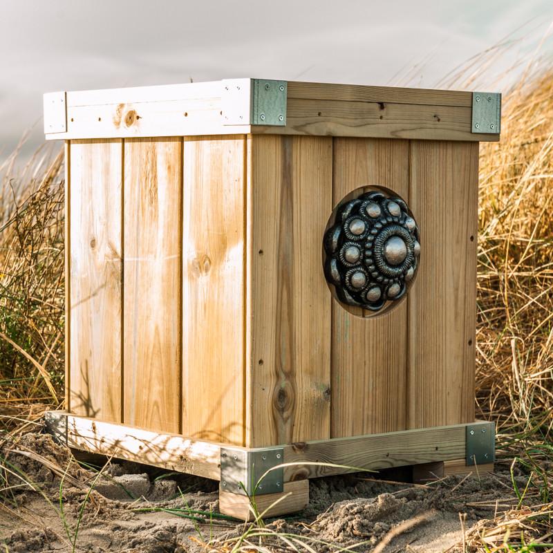 10jarige Jubileumactie - Zeeuwse knop bloembak L45 x B48 x H55