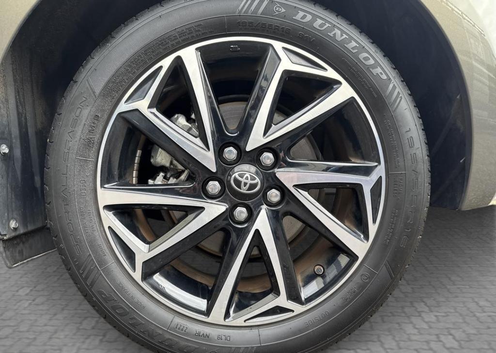 Toyota Yaris 1.5 hybrid dynamic