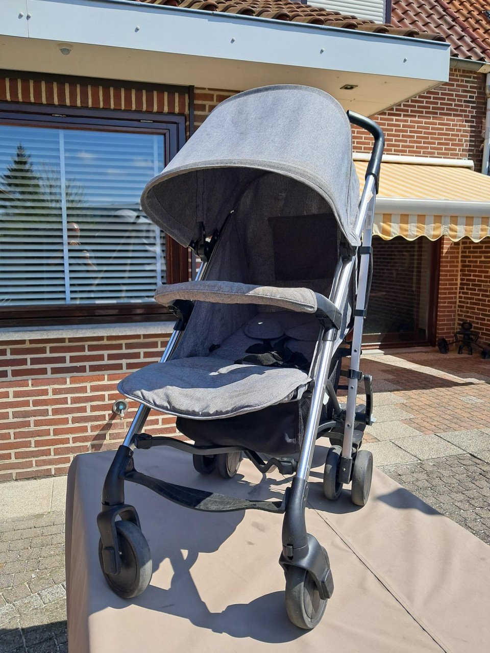 Pericles buggy met regenzeil