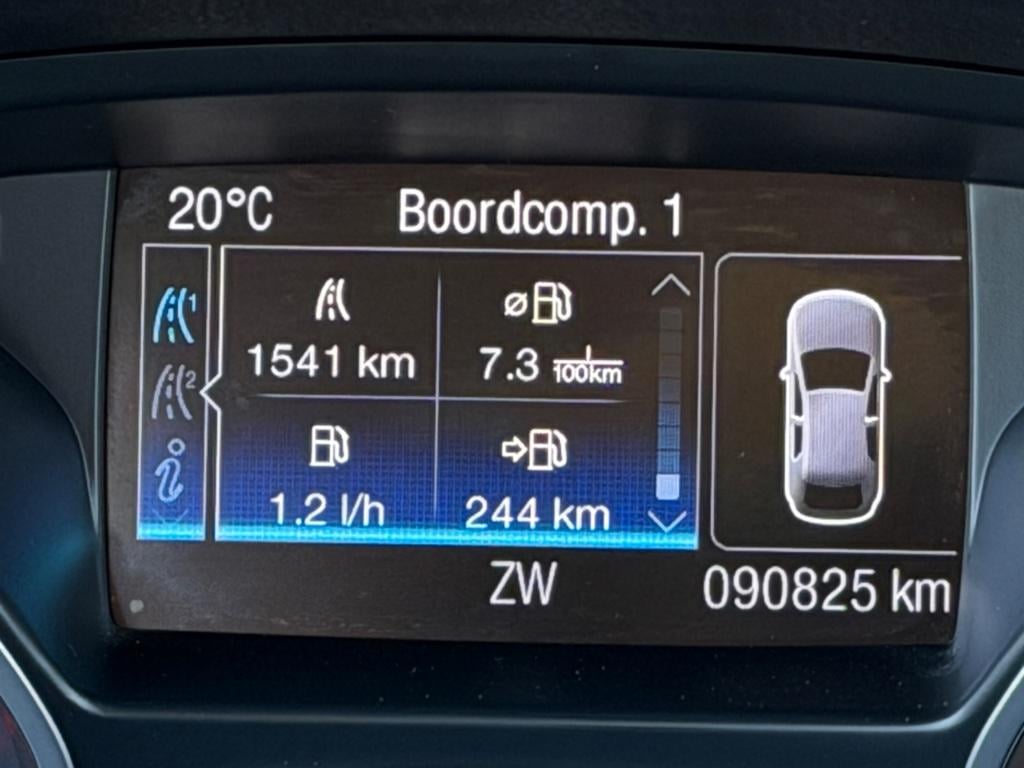 Ford Kuga 1.5 titanium styling pack