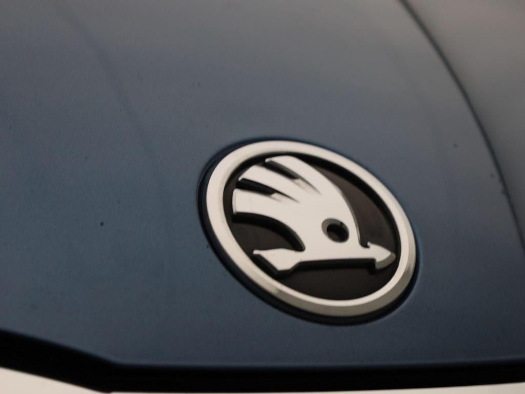 Skoda Octavia combi 1.5 tsi first edition | virtual cockpit | parkeer senso