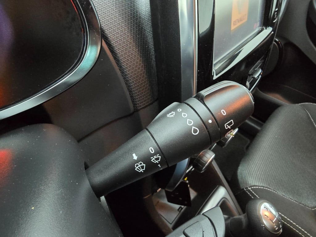 Renault Clio 0.9 tce eco night&day met trekhaak en black edition | nette au