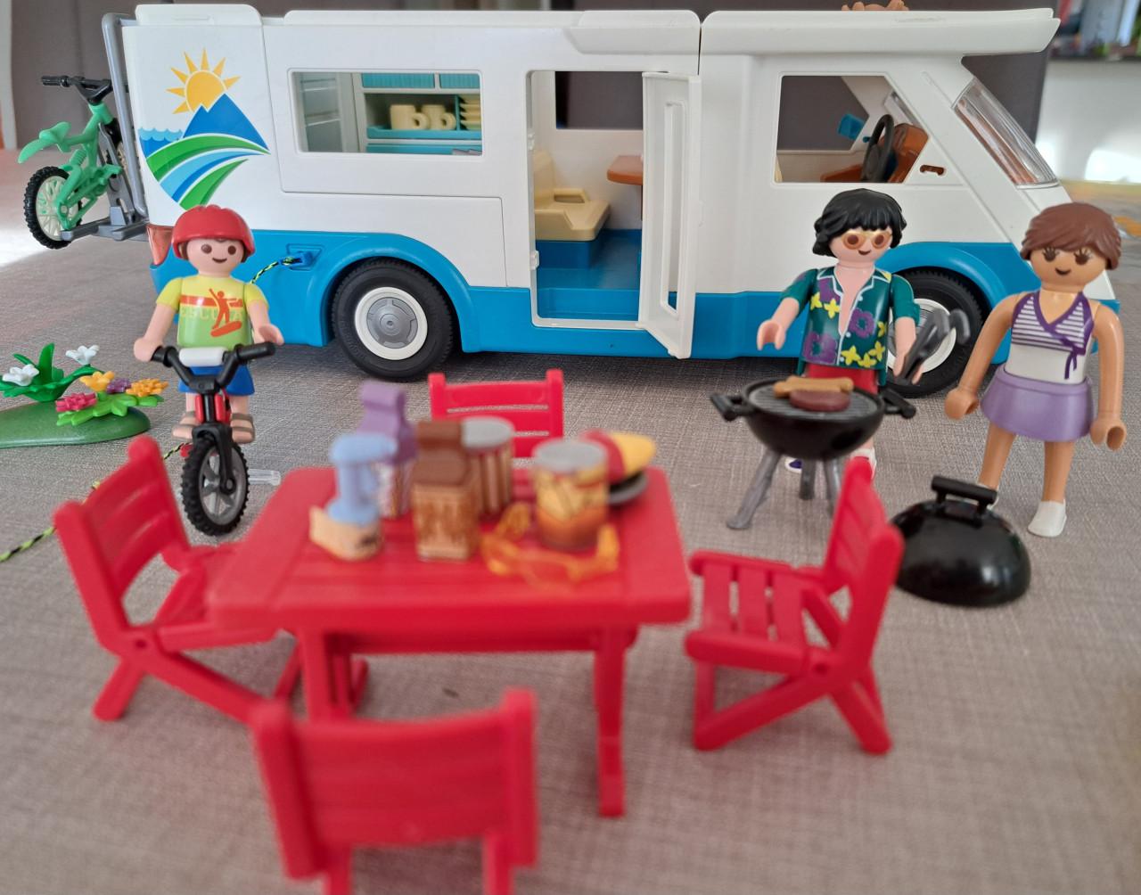Playmobil Camper (Family Fun)