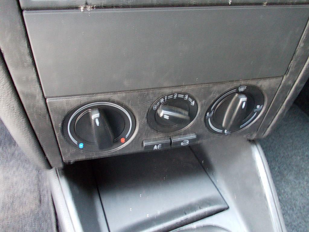 Volkswagen Golf sdi airco (orig. 83000 km.!!!)