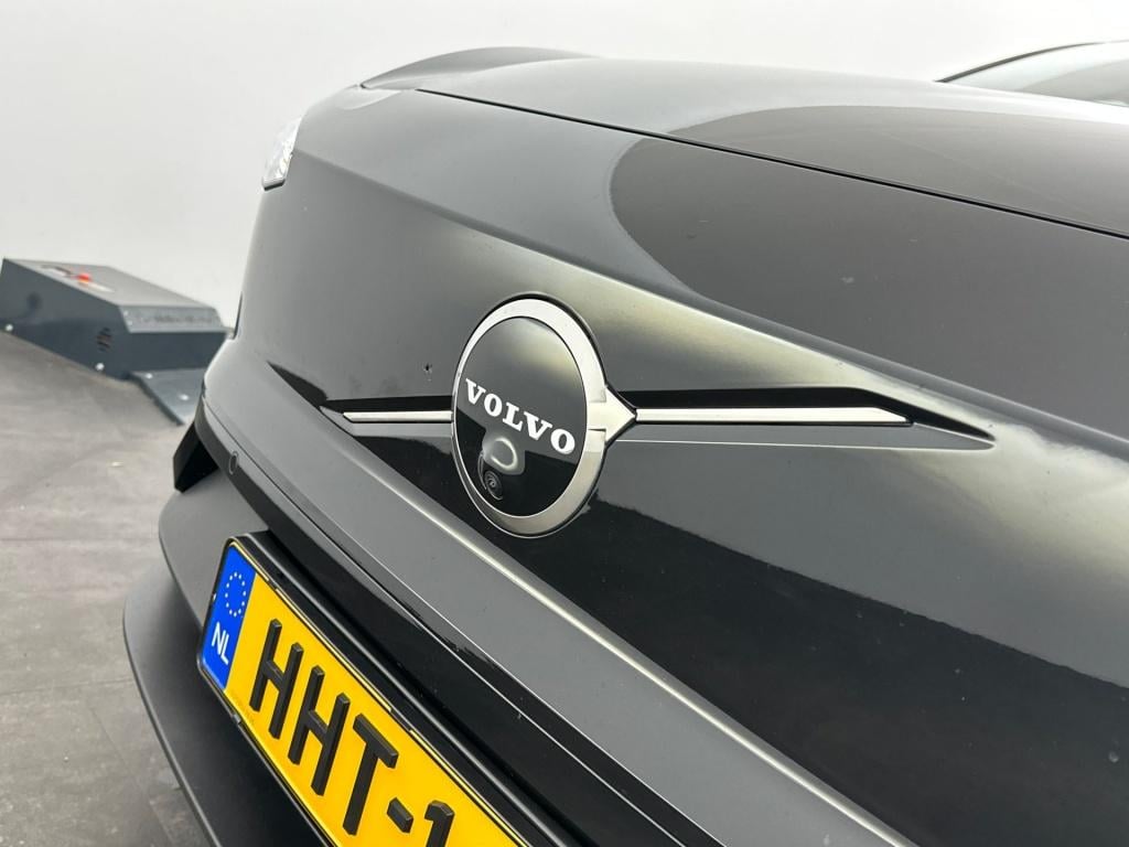 Volvo Ex30 extended range ultra