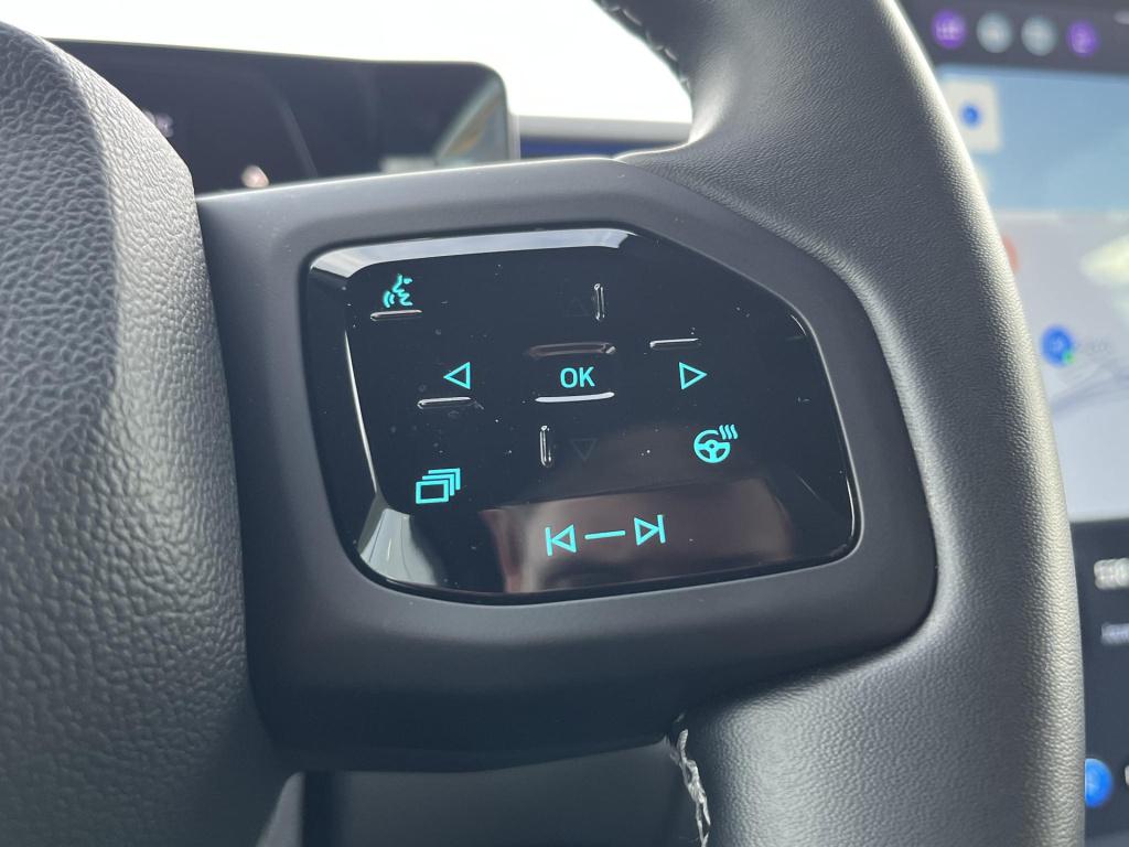 Ford Explorer premium extended range rwd 77 kwh | panoramadak | climate con