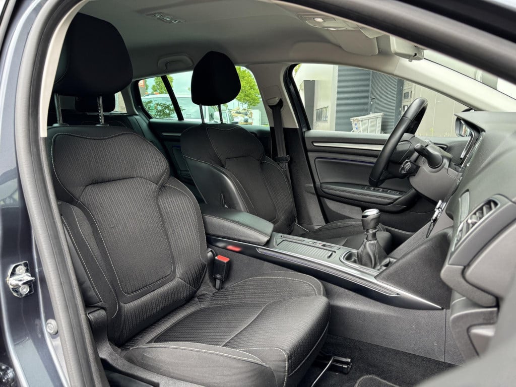 Renault Megane 1.3 tce bose easy life pack | navigatie full-map | camera | 