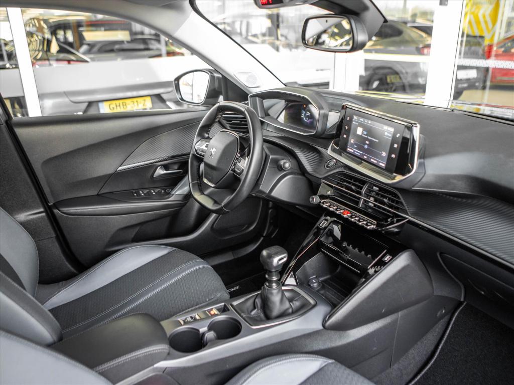 Peugeot 2008 1.2 puretech 130pk allure | stoelverwarming | park. sensoren |