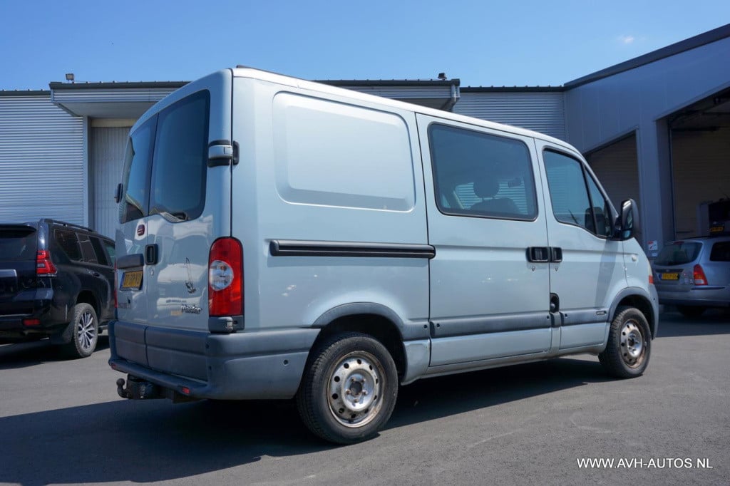 Renault Master t28 2.5dci l1 h1, exportkoopje!