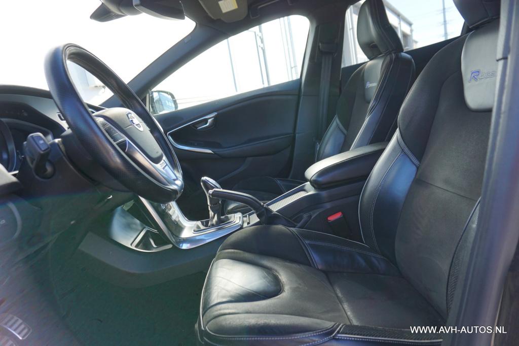 Volvo V40 1.6 t3 r-design