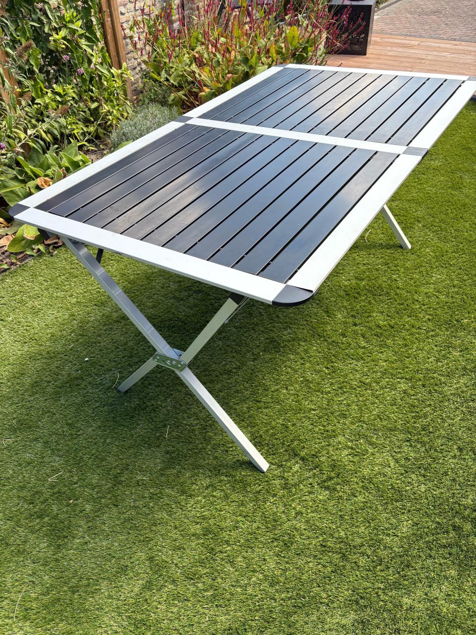 Humane Nature campingtafel + Bardani campingstoelen