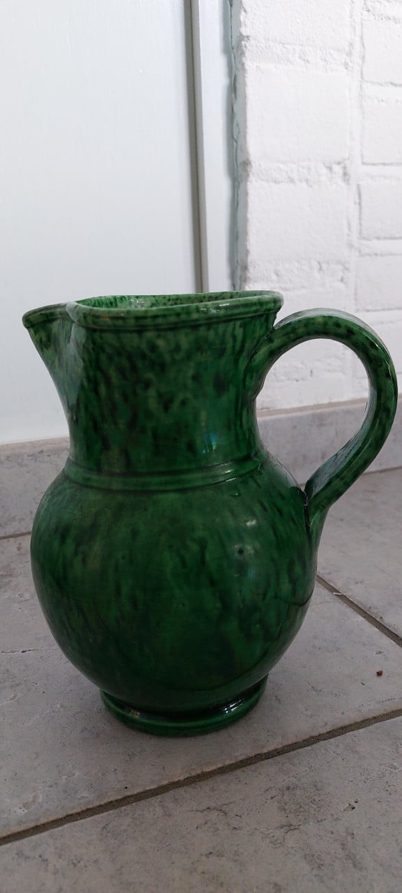 Decoratie twee groene vazen en potje