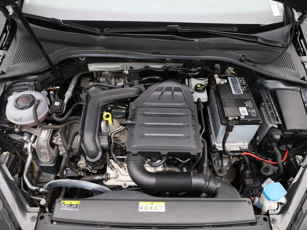 Volkswagen Golf variant 1.0 tsi comfortline | iq-drive | lmv | navigatie | 