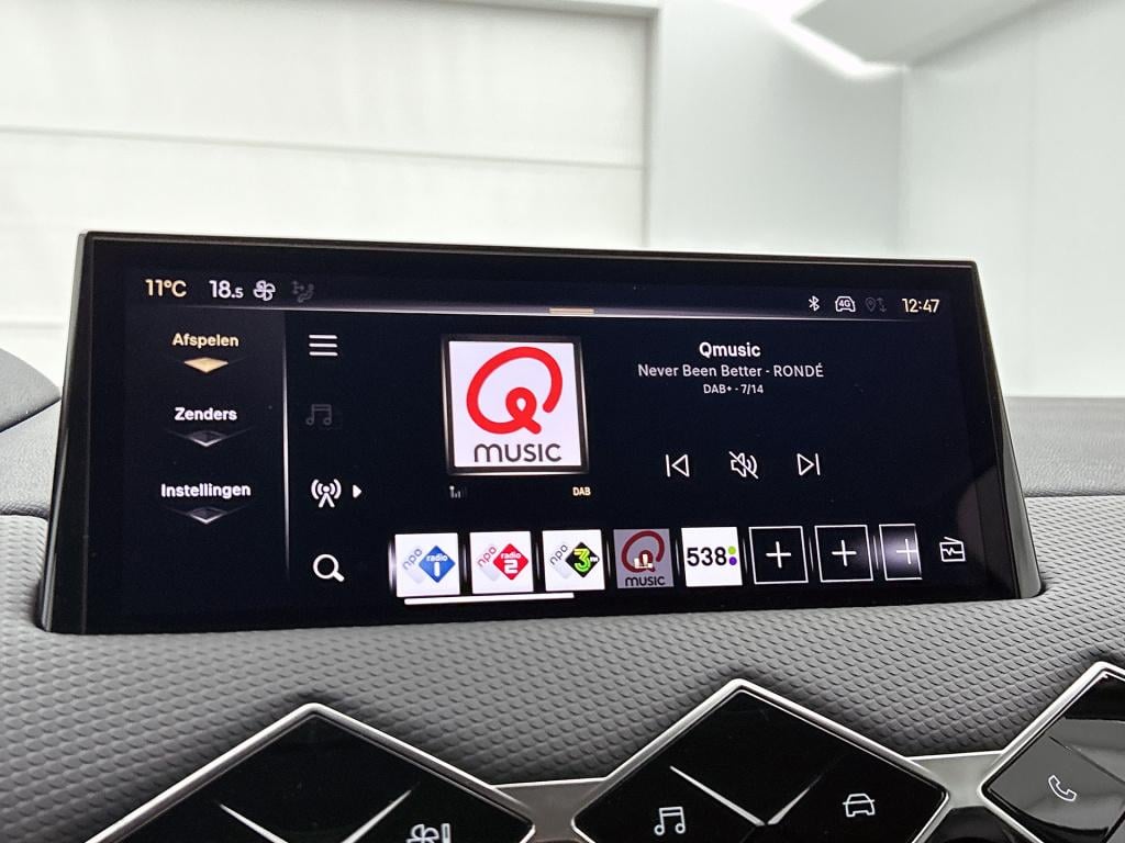 Ds Ds 3 e-tense bastille 54 kwh | camera | head-up display | stoelverwarmin