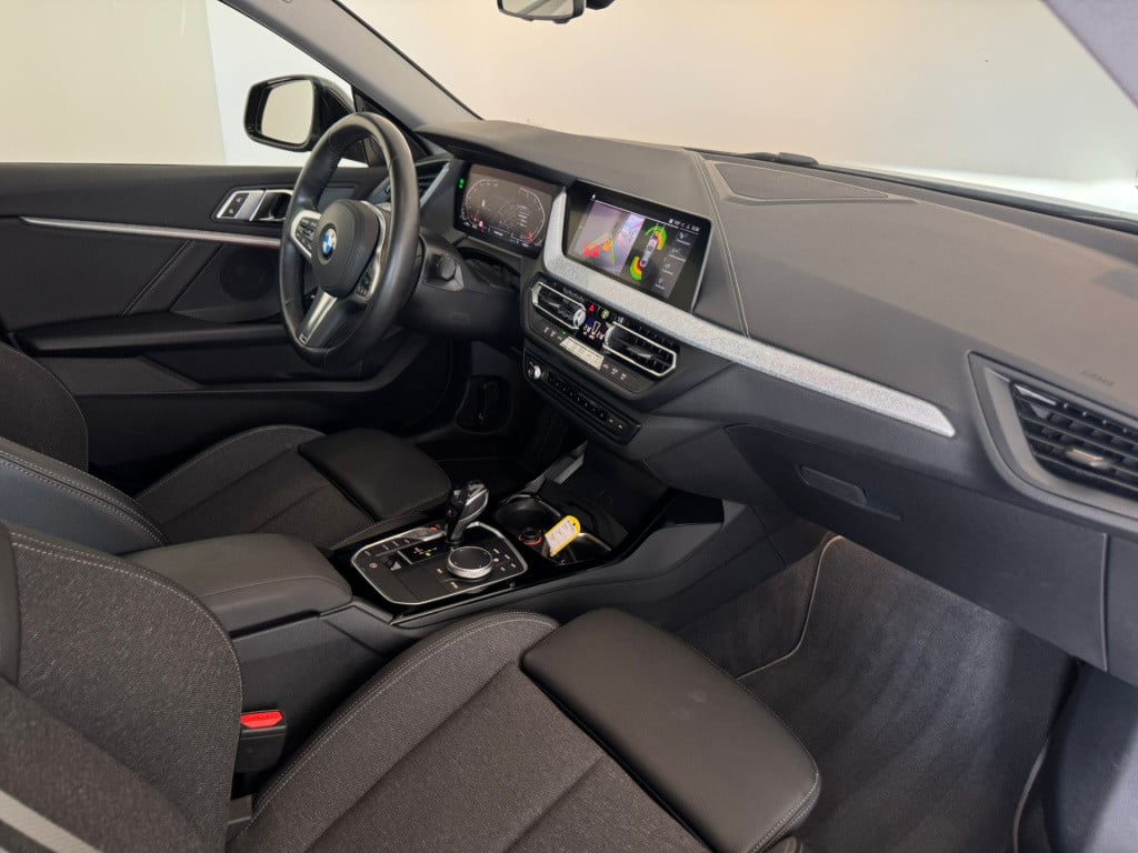 BMW 2-serie gran coupé 218i executive edition