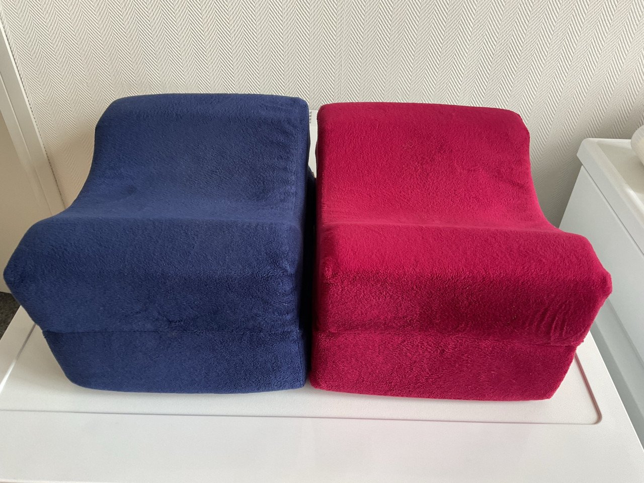 Drie kniekussens