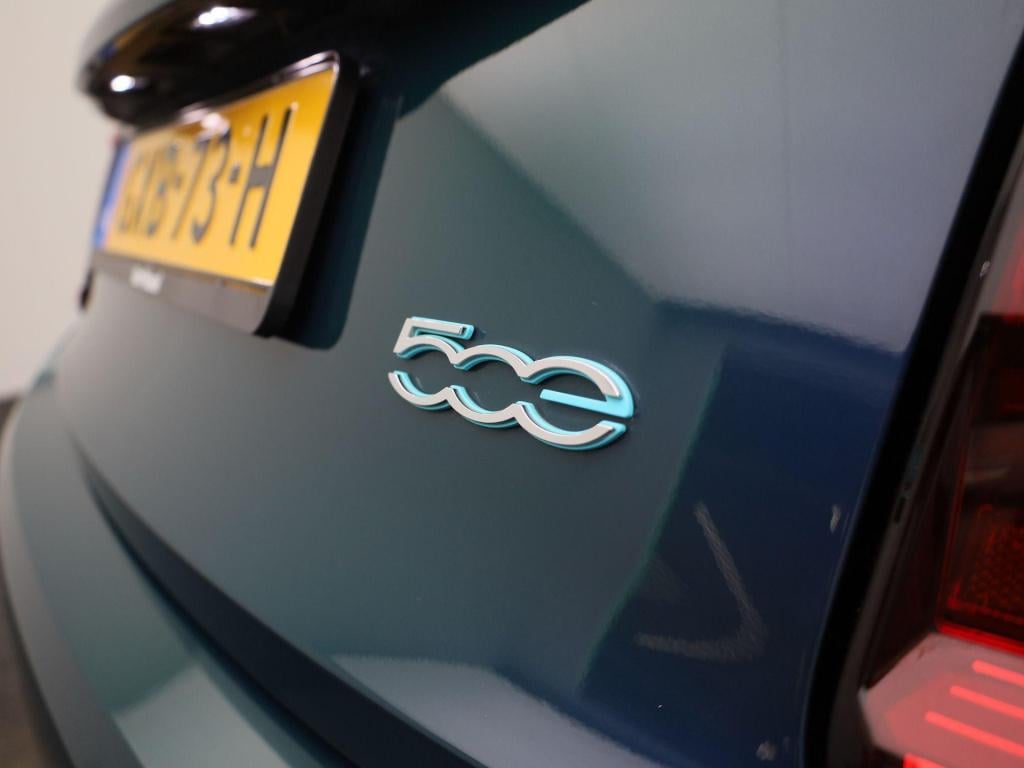 Fiat 500 icon 42 kwh | automaat | parkeer sensoren | navigatie | virtual co