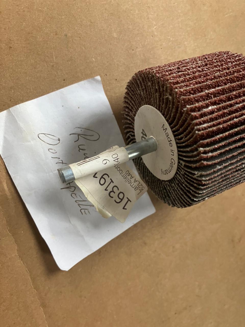 Tyrolit lamellenborstel