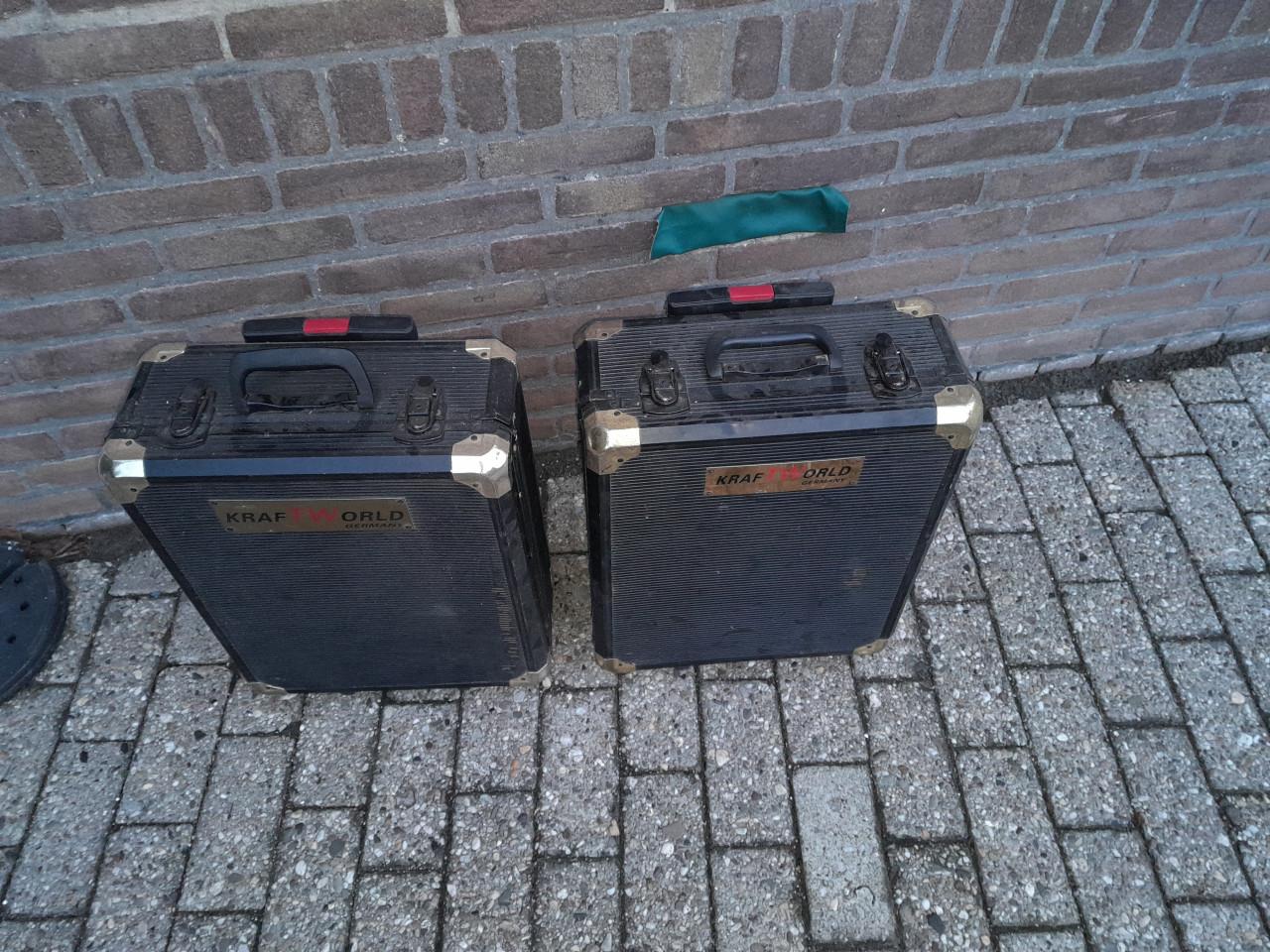 Partij z.g.an.hobby/gereedschap koffers en verzameldozen