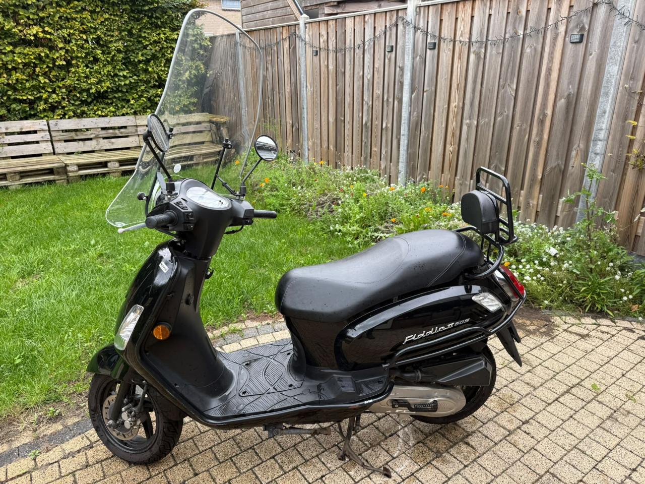 SYM FIDDLE 2 Scooter zwart, Goed Onderhouden