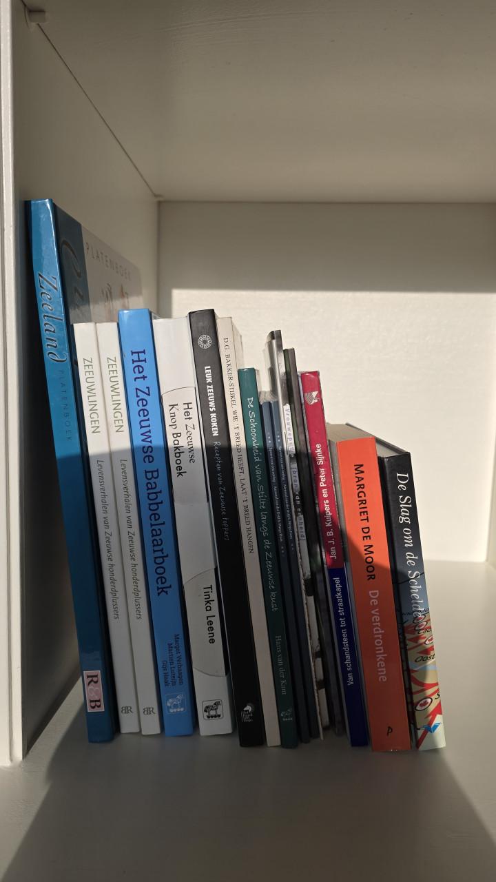 Boeken verkoop 22 november  van 10.00 tot 17.00