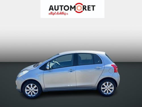 Toyota Yaris 1.3 vvti executive