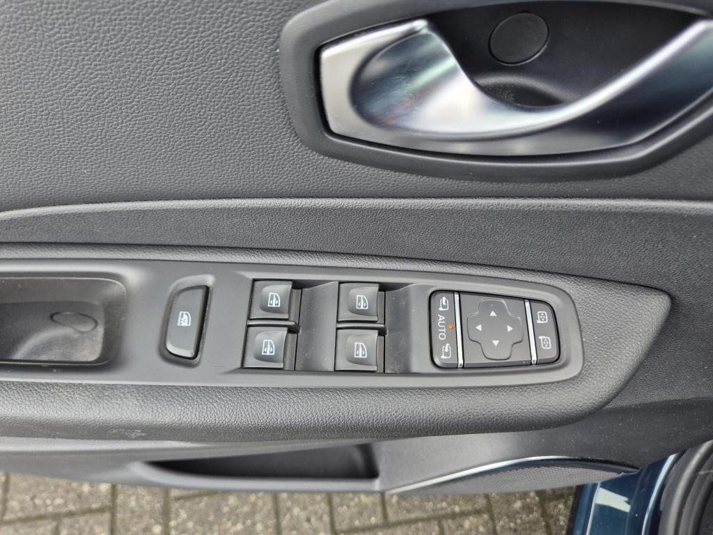 Renault Captur tce 90 intens pack easy life, all season banden