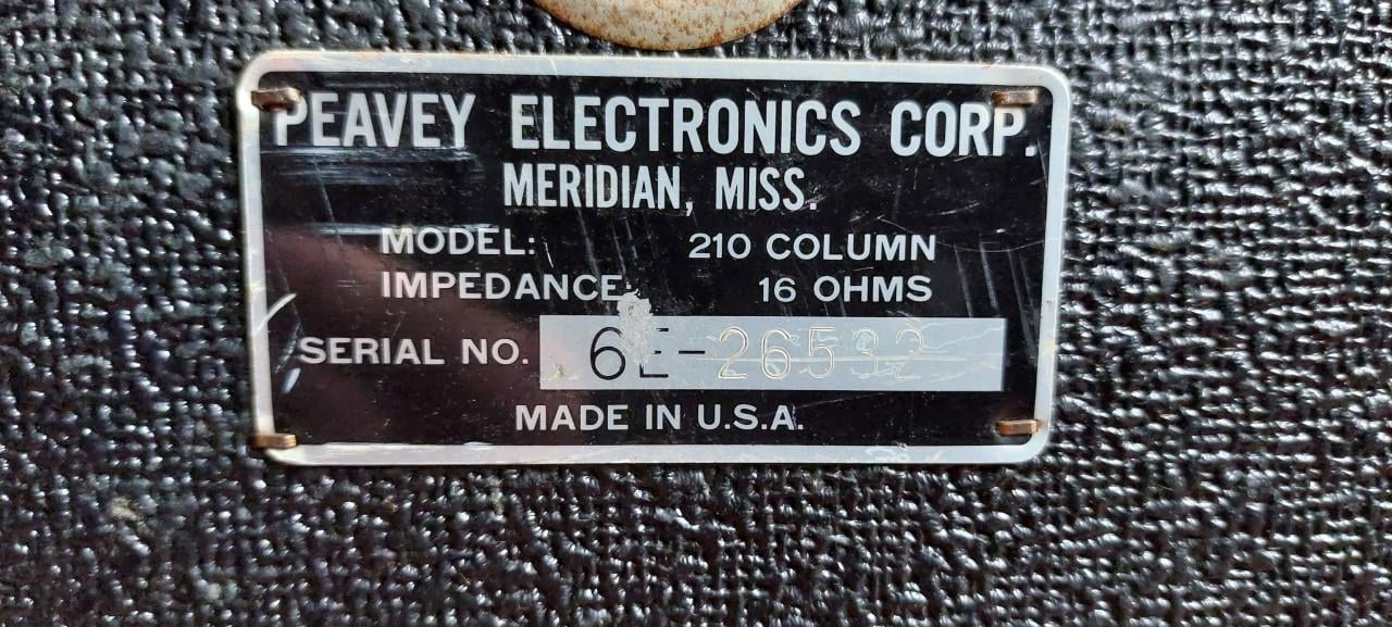 Peavey 210 Column 16 Ohm PA Speakers (Pair)