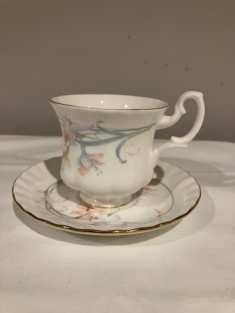 Kop en schotels Royal Albert