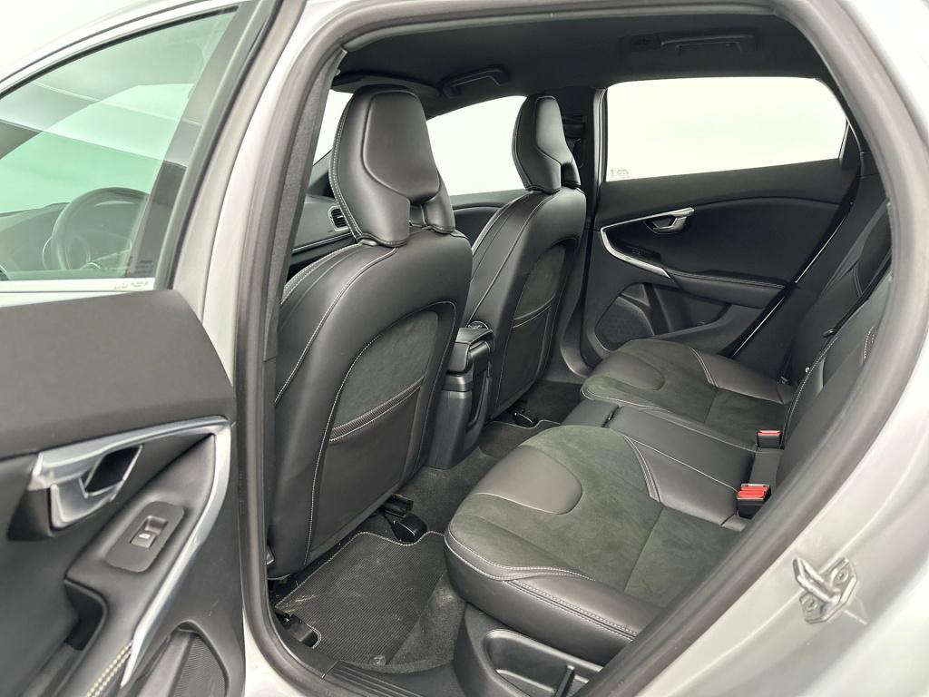 Volvo V40 1.5 t2 r-design