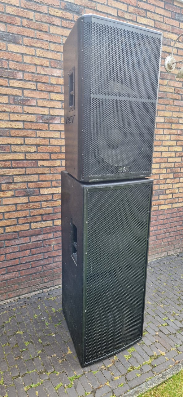 2x pasieve 2-weg fullrange 15 inch speakers BST