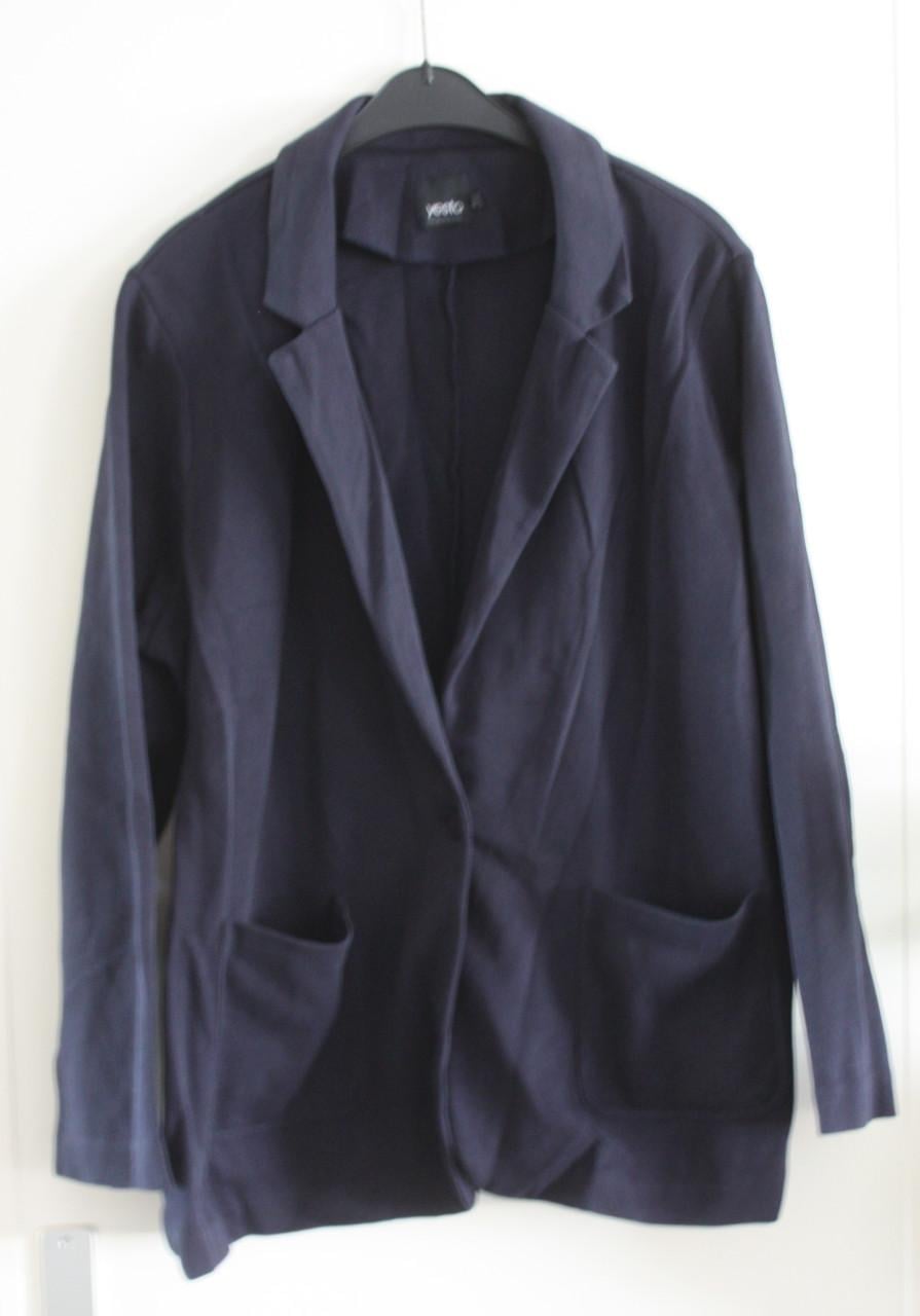 Donkerblauwe blazer maat 2