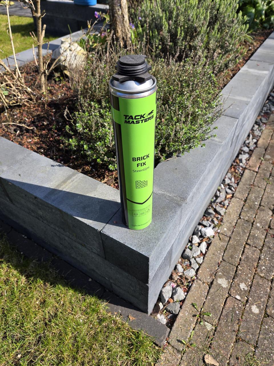 5 flessen Tackmaster steen/blokkenlijm