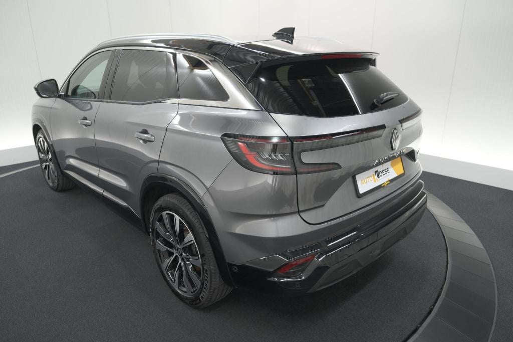 Renault Austral 1.2 e-tech full hybrid 200 techno | 360 camera | panoramada