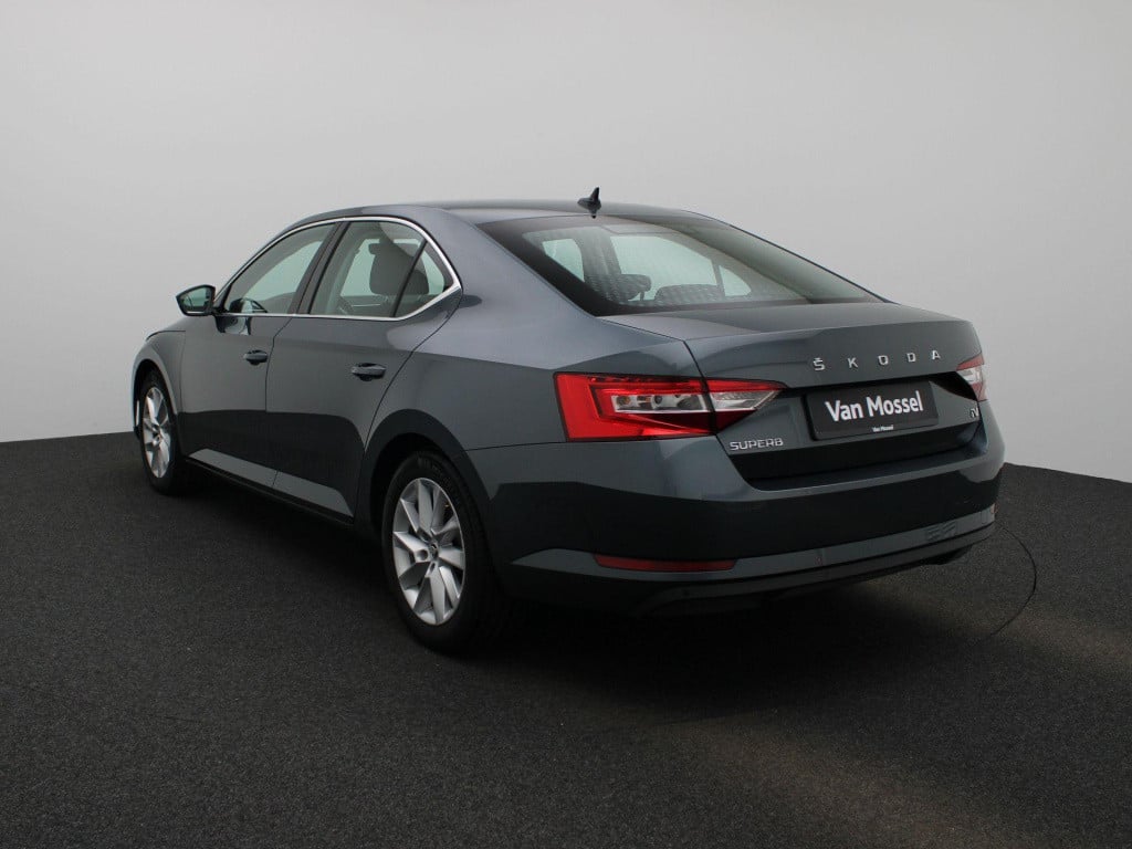 Skoda Superb combi 1.4 tsi iv business edition | automaat | navigatie | cam