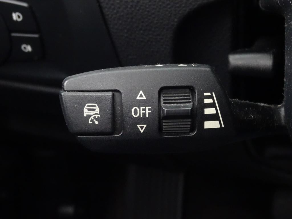 BMW 3-serie cabrio 335i high executive 306pk | adapt cruise | stoelverwarmi