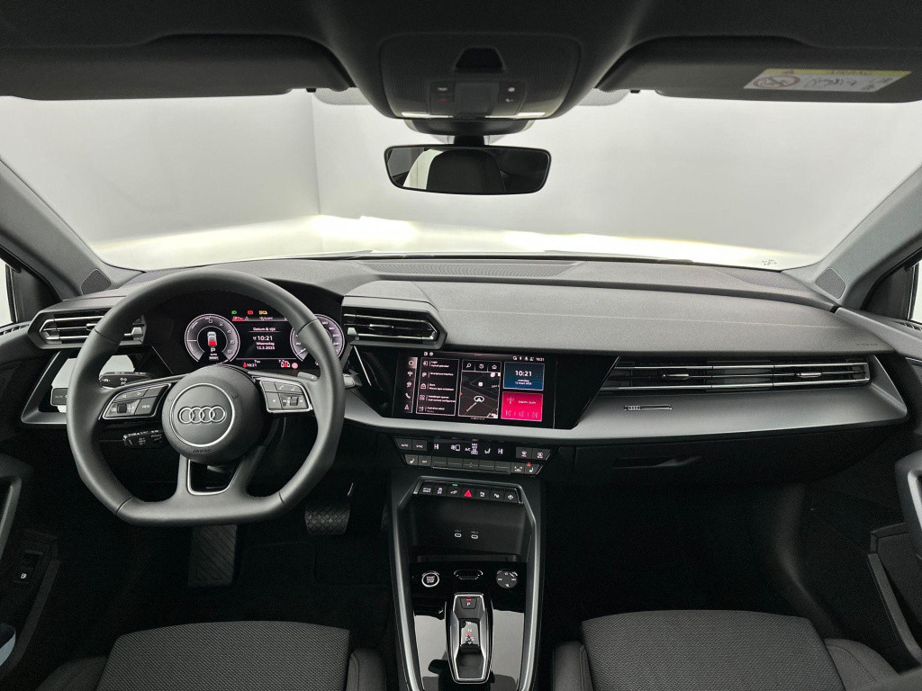 Audi A3 sportback advanced edition 40 tfsi e 150 kw / 204 pk sportba