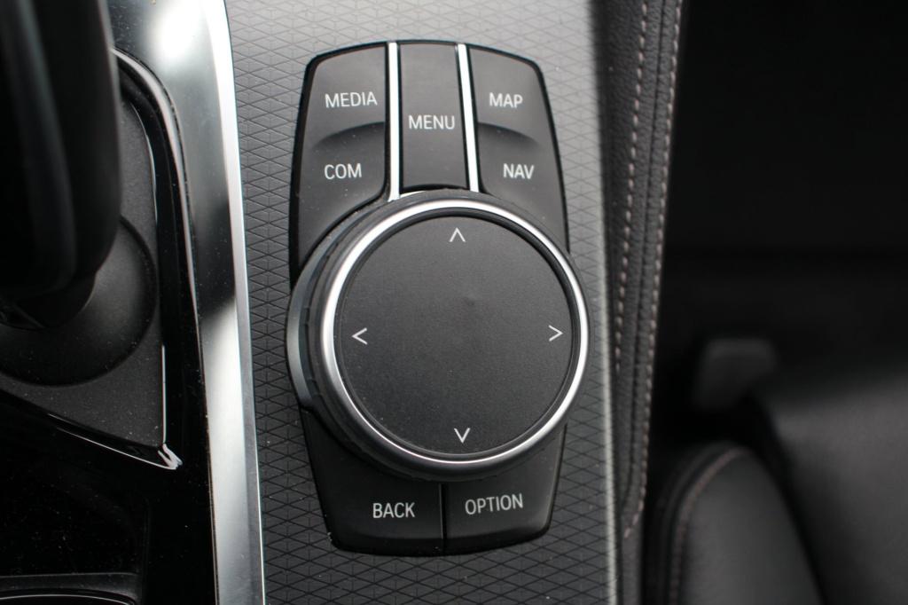 BMW 5 Serie touring 530e m-sport - 292 pk - berninagrau - trekhaak - applec