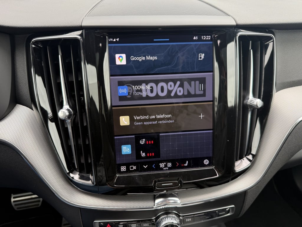 Volvo XC60 t6 340pk recharge r-design| panodak| adap.cruise| 360camera| tre