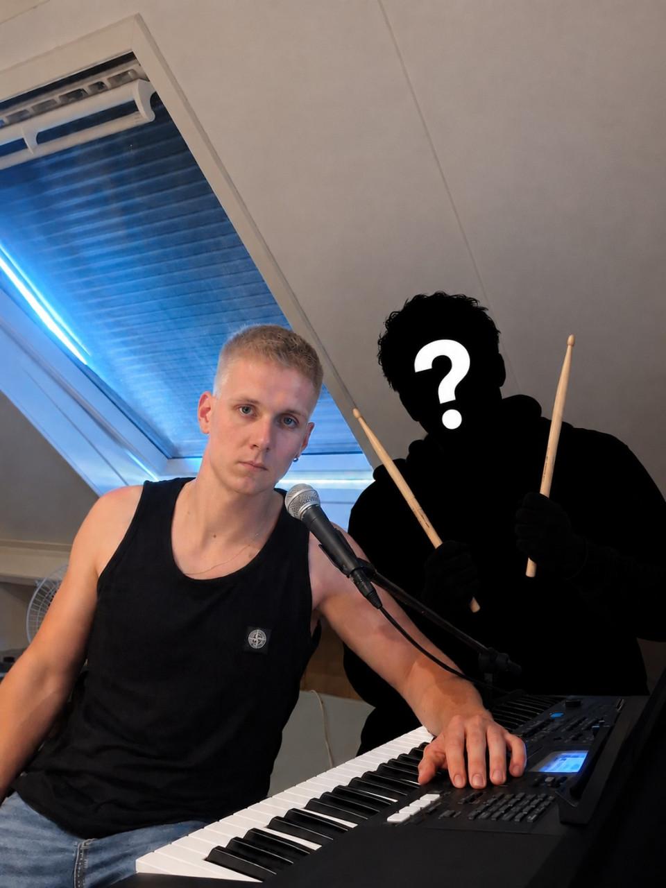 Drummer gezocht