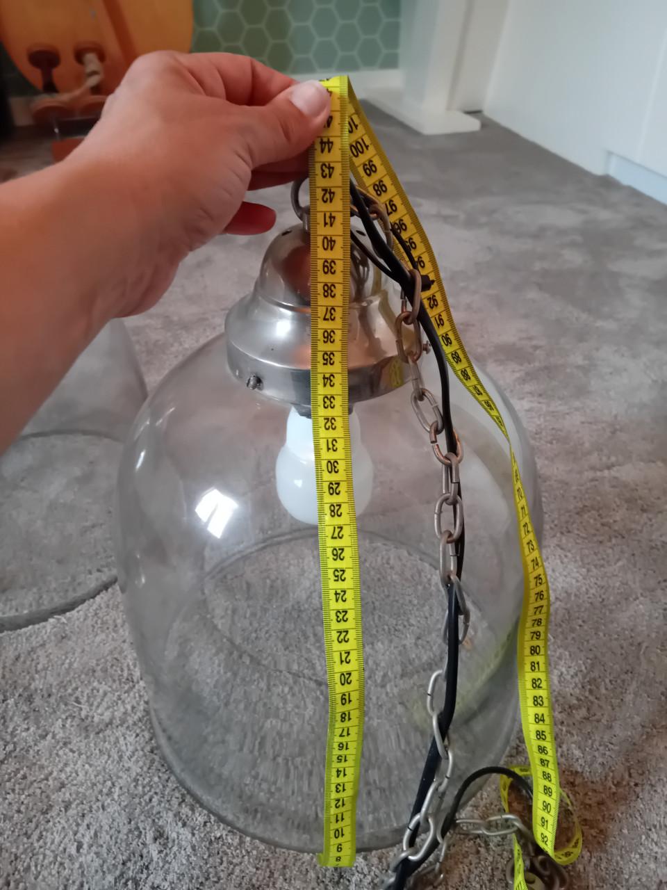 2 glazen lampen