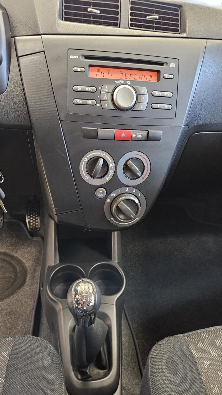 Zuinige 5drs DAIHATSU CUORE 1.0 vvti Premium Uitvoering / NL AUTO / NAP /