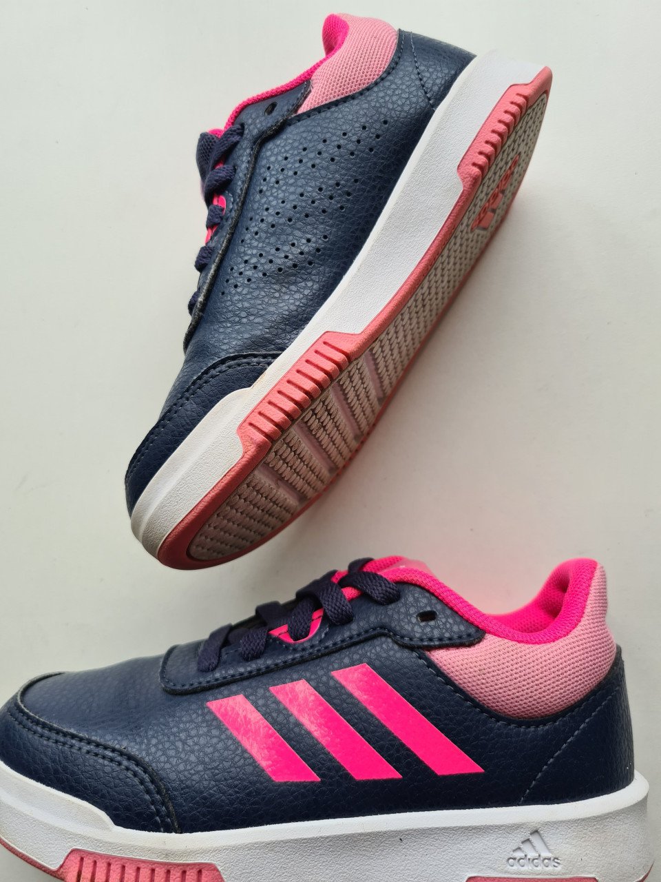 Sneakers van Adidas  Maat 31 Zgan