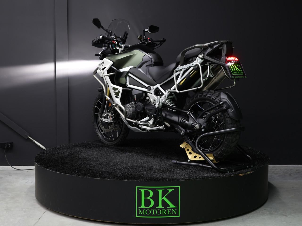 TIGER 1200 RALLY EXPLORER