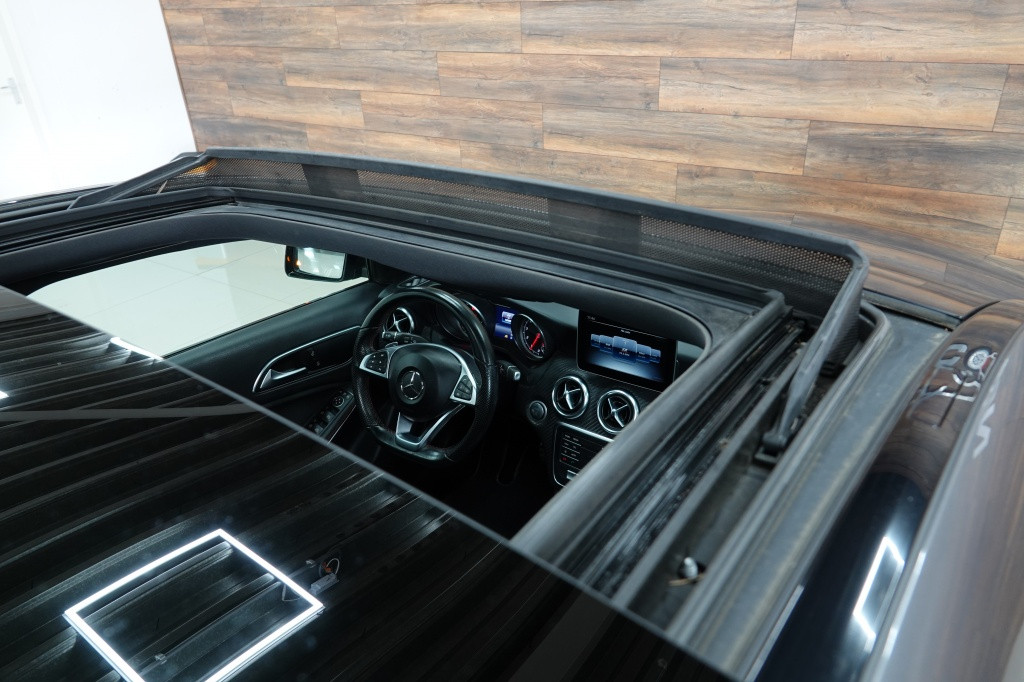 Mercedes-Benz A-Klasse 180 | amg-styling | pano | verkocht