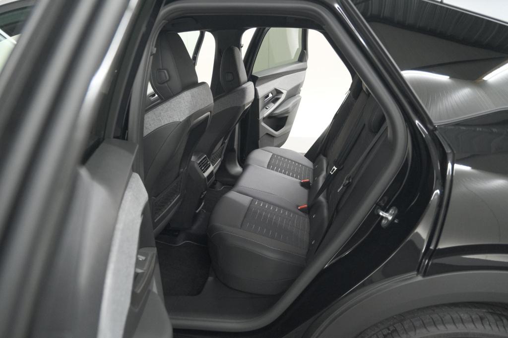 Peugeot 3008 1.2 hybrid 136 gt | camera | adaptieve cruise control | elektr