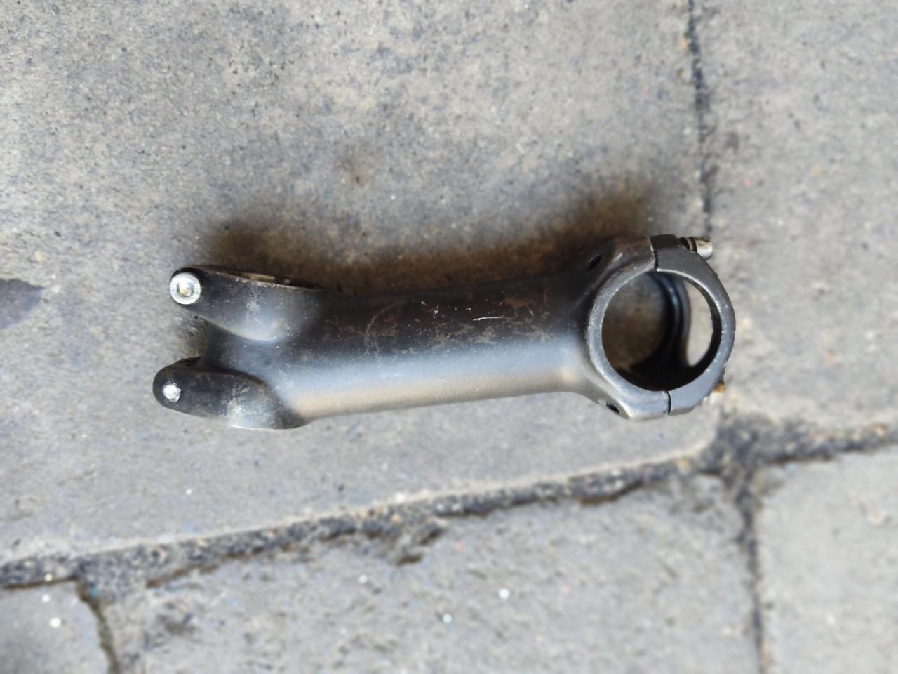 Te koop allerlei fiets onderdelen