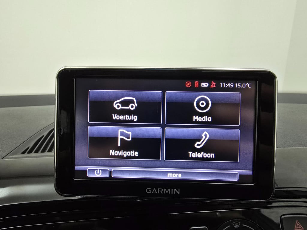 Volkswagen UP! occasion 1.0 move up! bluemotion met airco en navigatie | tw