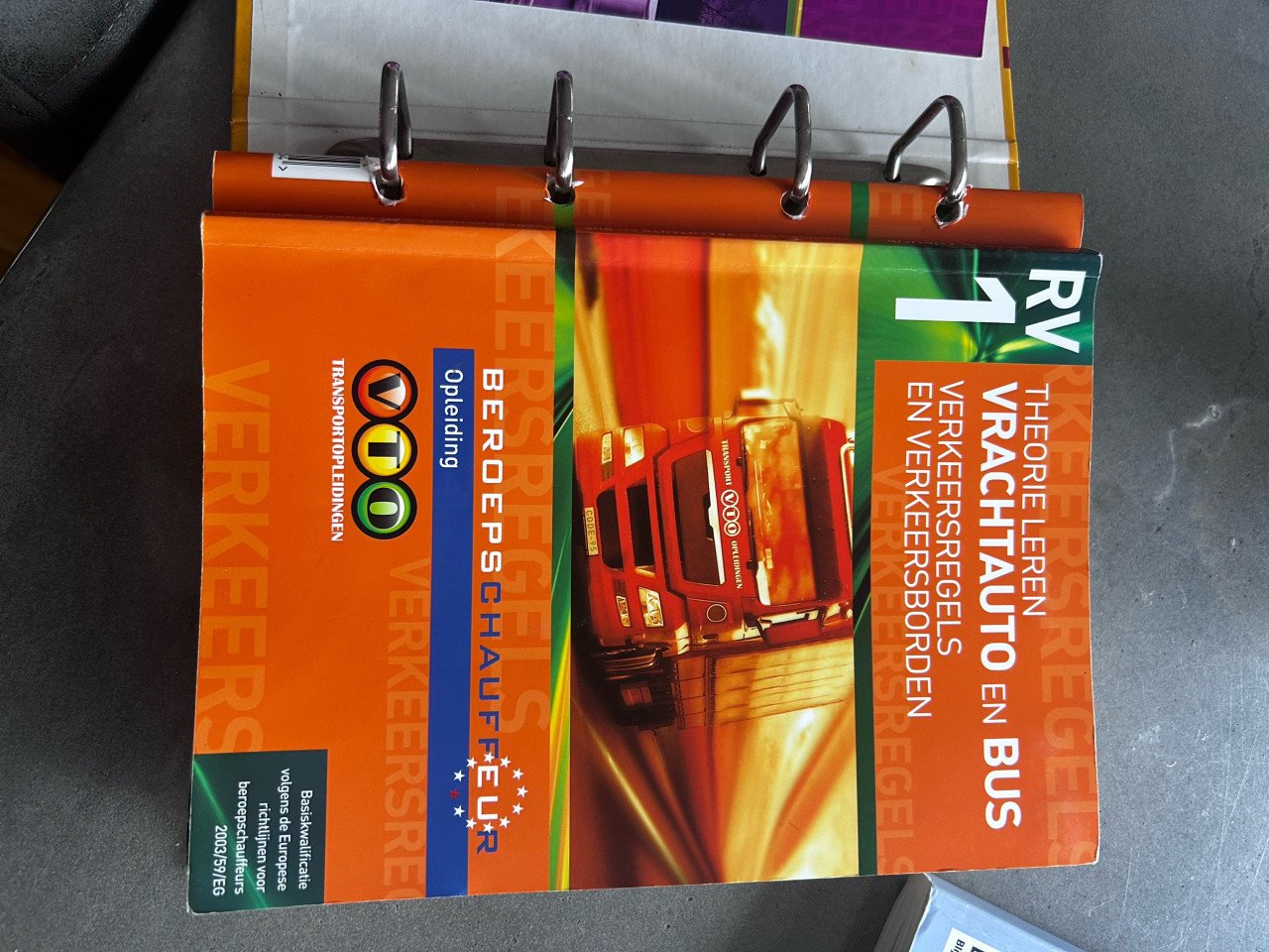 Code 95 cursusboek vrachtwagen en bus